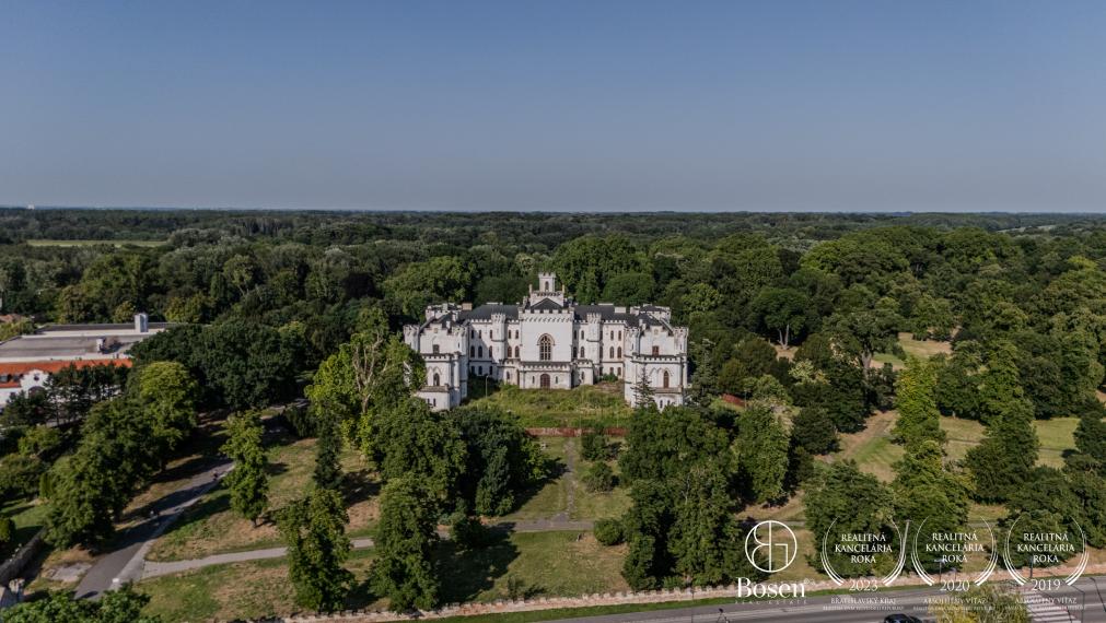 BOSEN | Na predaj:  Pozemok určený na stavbu RD,  Rusovce