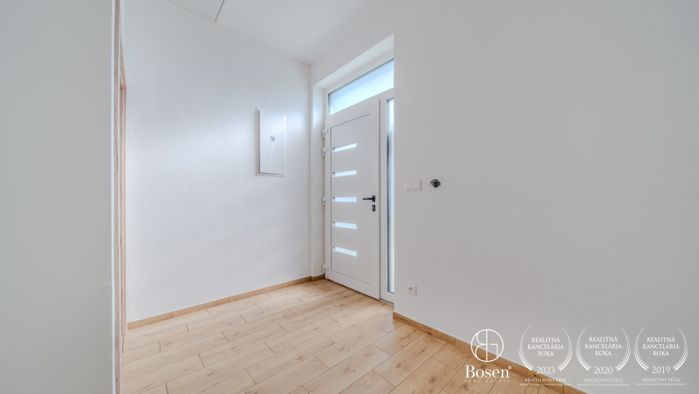 Prenájom- zariadený 4 izbový rodinný dom so záhradou