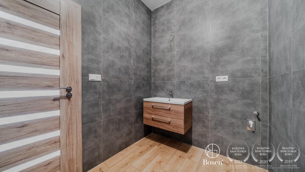 Prenájom- zariadený 4 izbový rodinný dom so záhradou