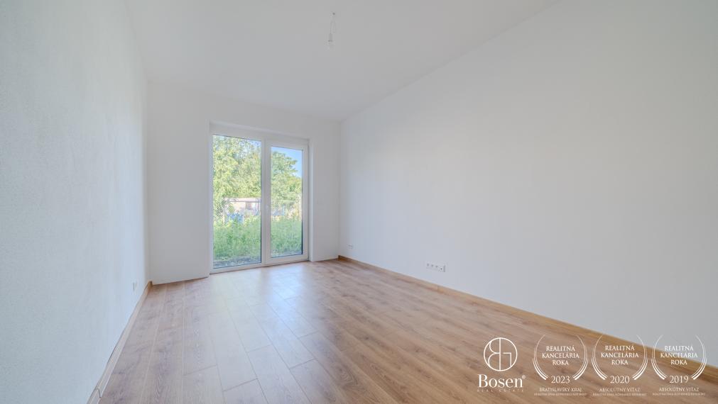 Prenájom- zariadený 4 izbový rodinný dom so záhradou