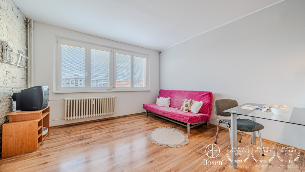 BOSEN | Rezervované Na prenájom 1-izbový byt na ulici Pribišova - Karlova Ves, 34m2