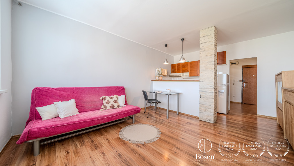 BOSEN | Rezervované Na prenájom 1-izbový byt na ulici Pribišova - Karlova Ves, 34m2