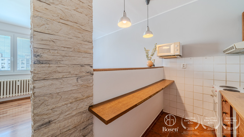 BOSEN | Rezervované Na prenájom 1-izbový byt na ulici Pribišova - Karlova Ves, 34m2