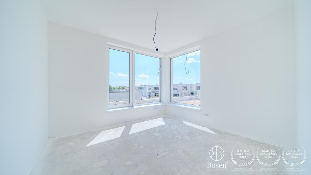 BOSEN | dvojpodlažný 5 izbový skolaudovaný RD v Miloslavove