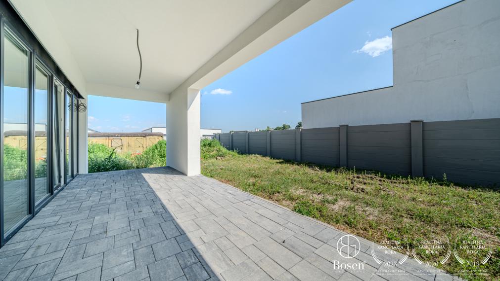 BOSEN | dvojpodlažný 5 izbový skolaudovaný RD v Miloslavove