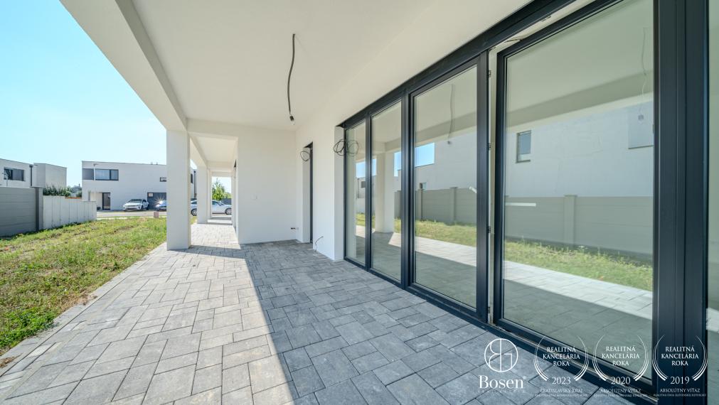 BOSEN | dvojpodlažný 5 izbový skolaudovaný RD v Miloslavove