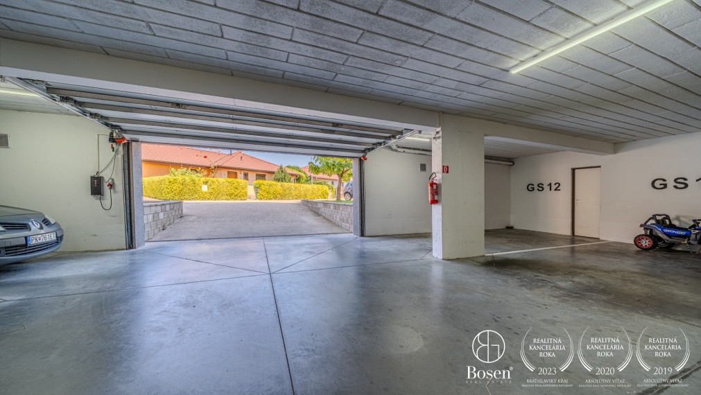 BOSEN | Prenájom 1-izbový byt s parkovacím statím