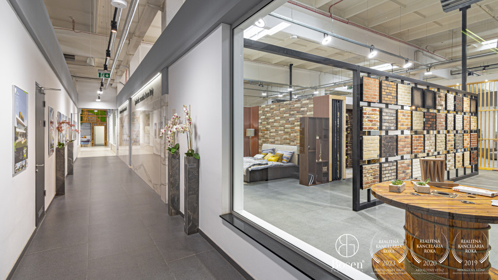 BOSEN | Obchodný priestor v New Living Center, 213 m2, Rožňavská ul.