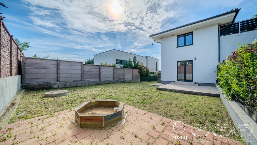 REZERVOVANÉ - BOSEN | 4-izbový byt so záhradou a parkovacím státím, Marianka, 82 m²