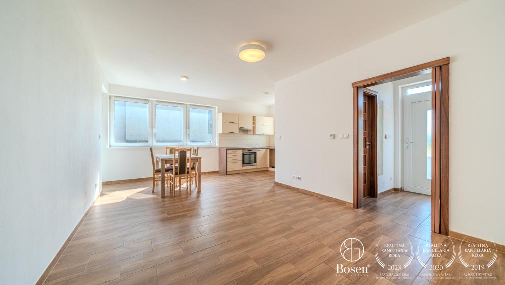REZERVOVANÉ - BOSEN | 4-izbový byt so záhradou a parkovacím státím, Marianka, 82 m²