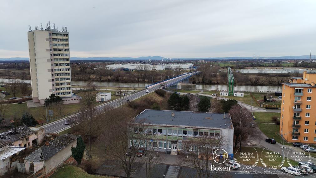 BOSEN | na prenájom Moderný a priestranný 2-izbový byt v centre mesta Hlohovec