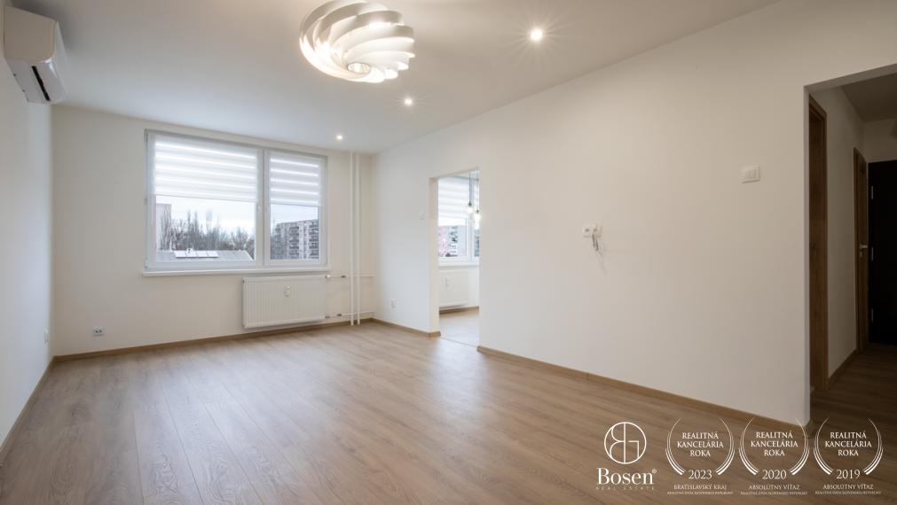 BOSEN | 3 izbový byt, 82 m2, prerobený s klimatizáciou, Nové Zámky