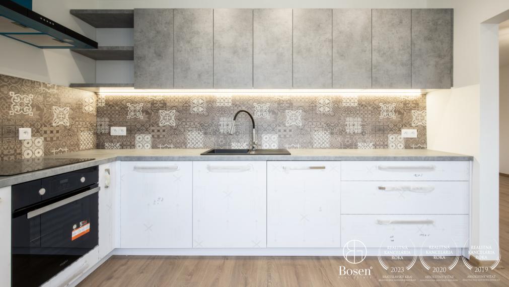 BOSEN | 3 izbový byt, 82 m2, prerobený s klimatizáciou, Nové Zámky