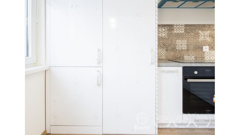 BOSEN | 3 izbový byt, 82 m2, prerobený s klimatizáciou, Nové Zámky