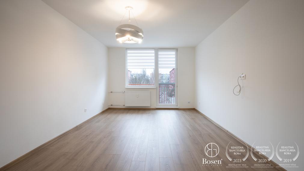 BOSEN | 3 izbový byt, 82 m2, prerobený s klimatizáciou, Nové Zámky