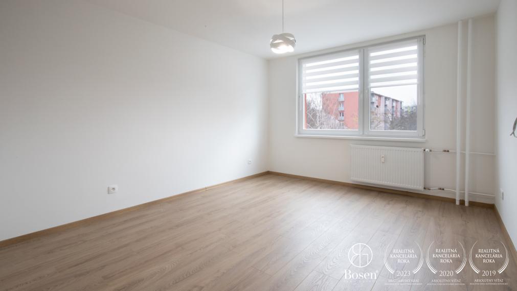BOSEN | 3 izbový byt, 82 m2, prerobený s klimatizáciou, Nové Zámky