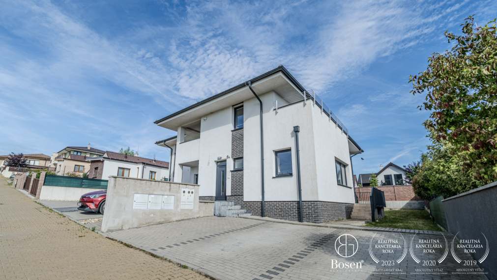 REZERVOVANÉ - BOSEN | 4-izbový byt so záhradou a parkovacím státím, Marianka, 82 m²