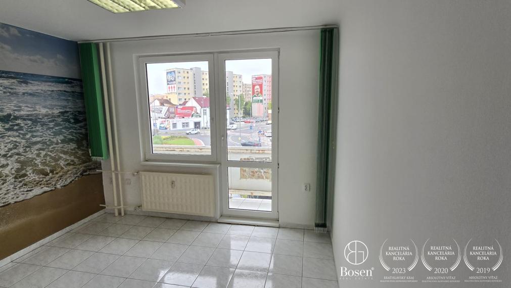 BOSEN | Prenájom kancelárskych priestorov_41 m2 v centre mesta Dunajská Streda