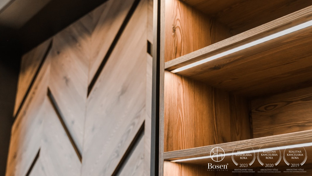 PREDANÉ - BOSEN | 4 izbový rodinný dom pri hrádzi, Hamuliakovo