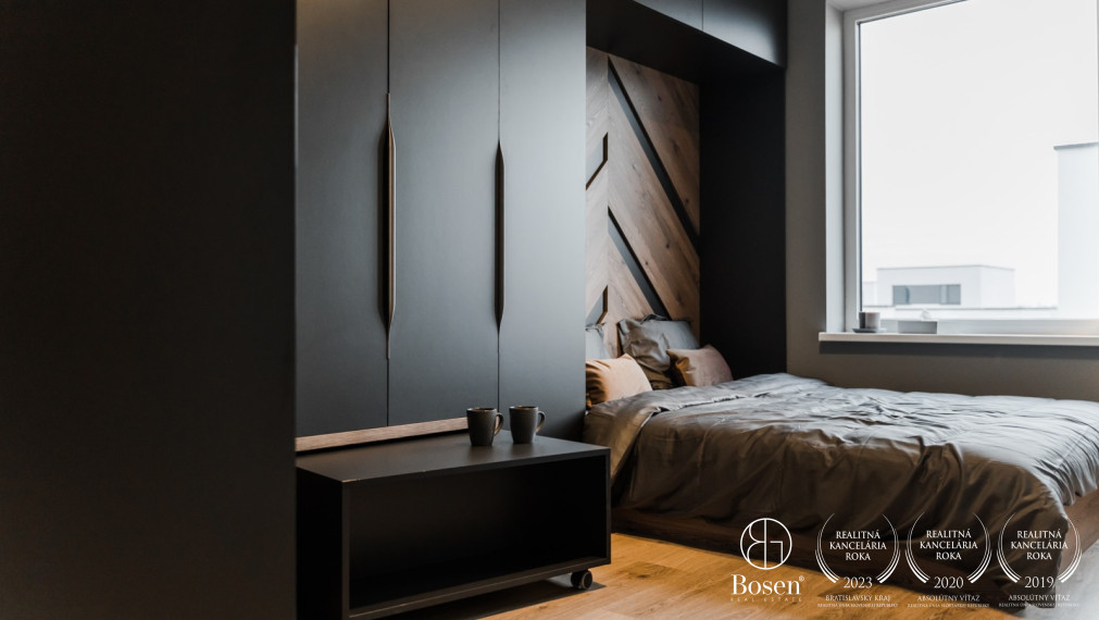 PREDANÉ - BOSEN | 4 izbový rodinný dom pri hrádzi, Hamuliakovo