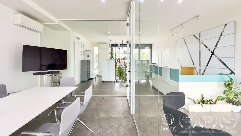 BOSEN | Nadštandardny kancelársky priestor ihneď k užívaniu, VILLAGGIO, 124m2