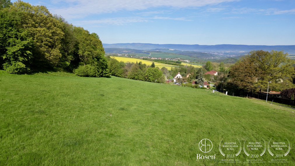 BOSEN | Stavebný pozemok, 35 min od Prahy, nádherné okolie, Bořislav, 2579 m2