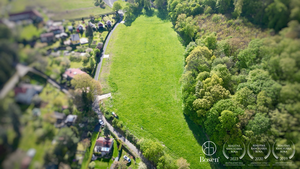 BOSEN | Stavebný pozemok, 35 min od Prahy, nádherné okolie, Bořislav, 2579 m2