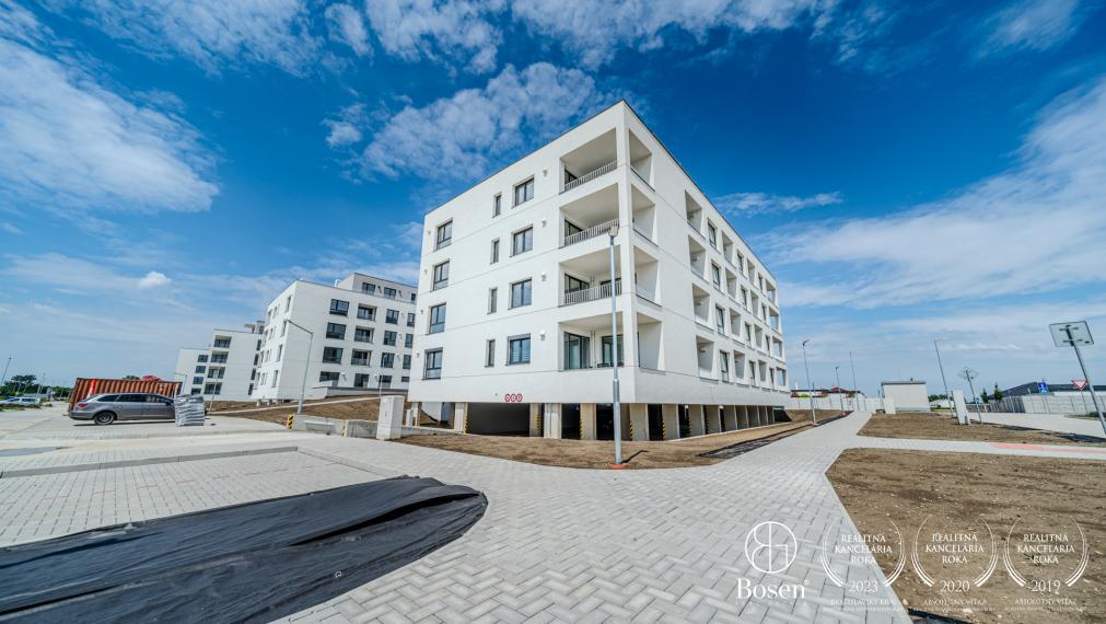 BOSEN I Moderný 2 izbový  byt v projekte Cisárky, v  tichom prostredí mesta Sereď