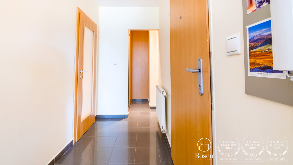 BOSEN | PREDANÉ - Priestranný 2 izbový byt v uzatvorenom areáli, ulica Záhradnícka, Bratislava - Nivy, 62 m2