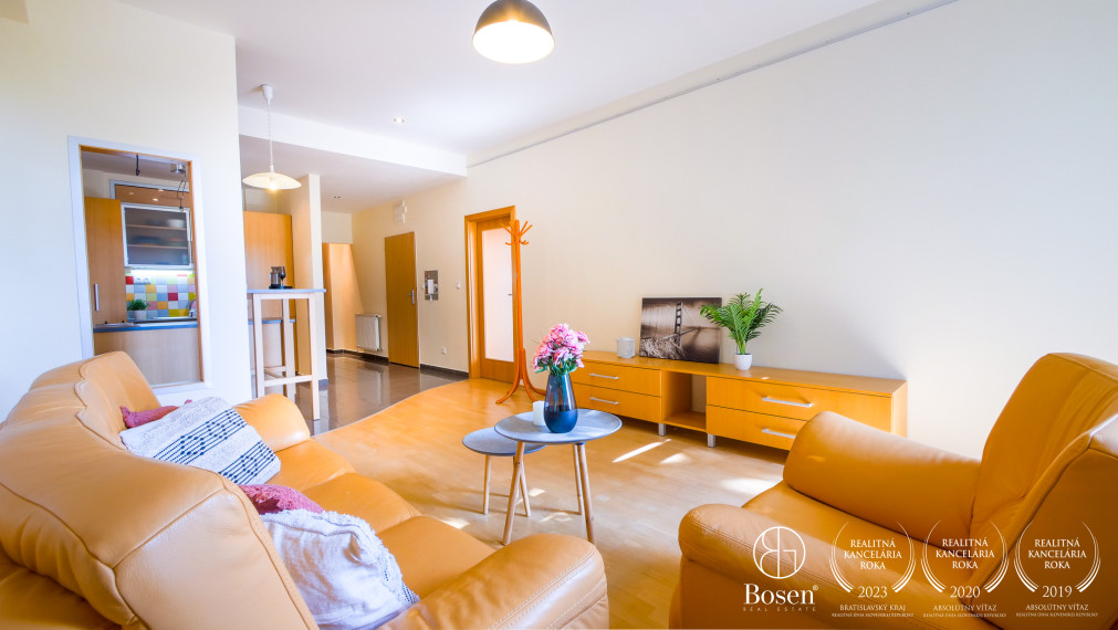 BOSEN | PREDANÉ - Priestranný 2 izbový byt v uzatvorenom areáli, ulica Záhradnícka, Bratislava - Nivy, 62 m2