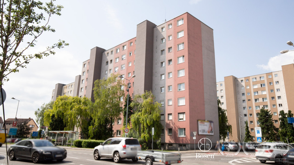 BOSEN | Slnečný 3i byt v centre mesta Dunajská Streda s krásnym výhľadom