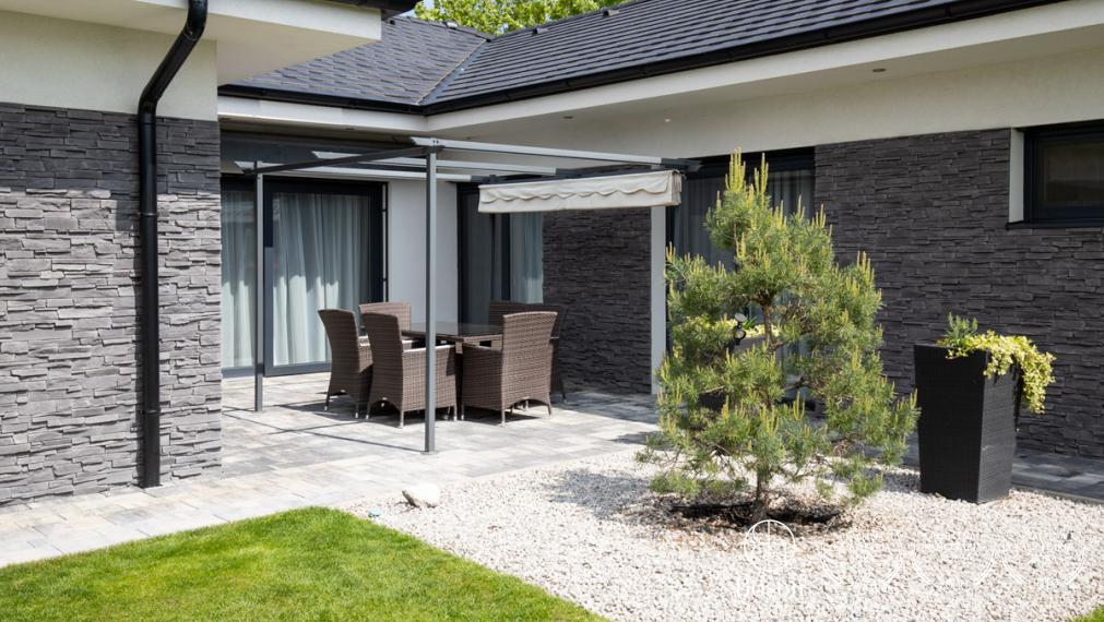 PREDANÉ | BOSEN | Luxusný RD s hosťovským domom a s bazénom