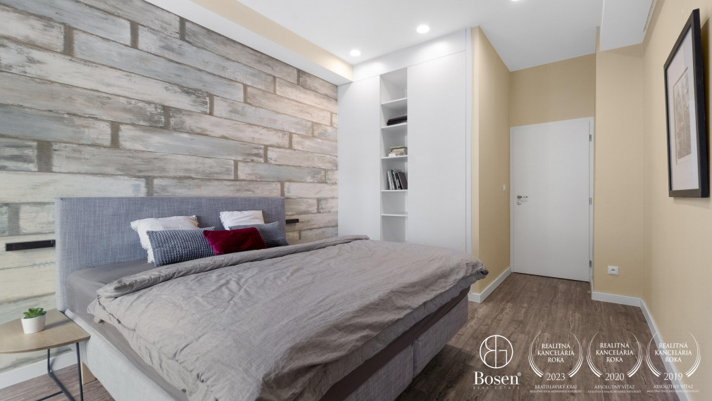 PREDANÝ - BOSEN | Vkusný 3 izb. byt po kompletnej rekonštrukcii, ulica Pražská, Bratislava - Staré Mesto, 88 m2
