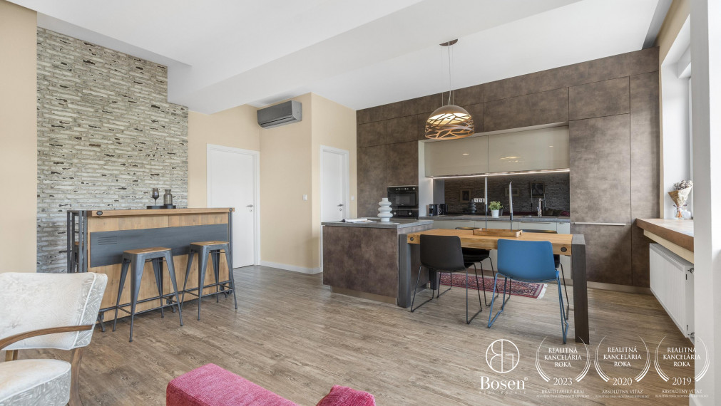 PREDANÝ - BOSEN | Vkusný 3 izb. byt po kompletnej rekonštrukcii, ulica Pražská, Bratislava - Staré Mesto, 88 m2