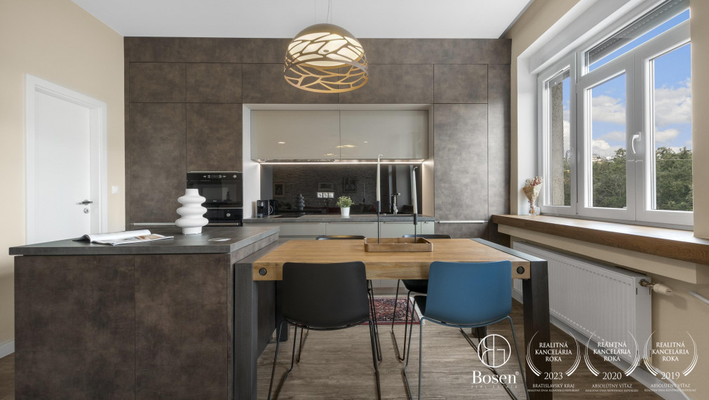 PREDANÝ - BOSEN | Vkusný 3 izb. byt po kompletnej rekonštrukcii, ulica Pražská, Bratislava - Staré Mesto, 88 m2