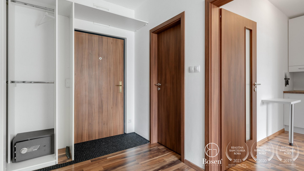 BOSEN | 2 izbový apartmán na predaj, Jégeho ul. Bratislava