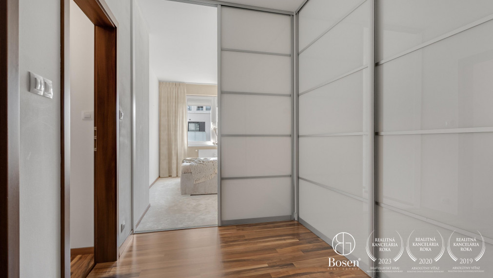 BOSEN | 2 izbový apartmán na predaj, Jégeho ul. Bratislava