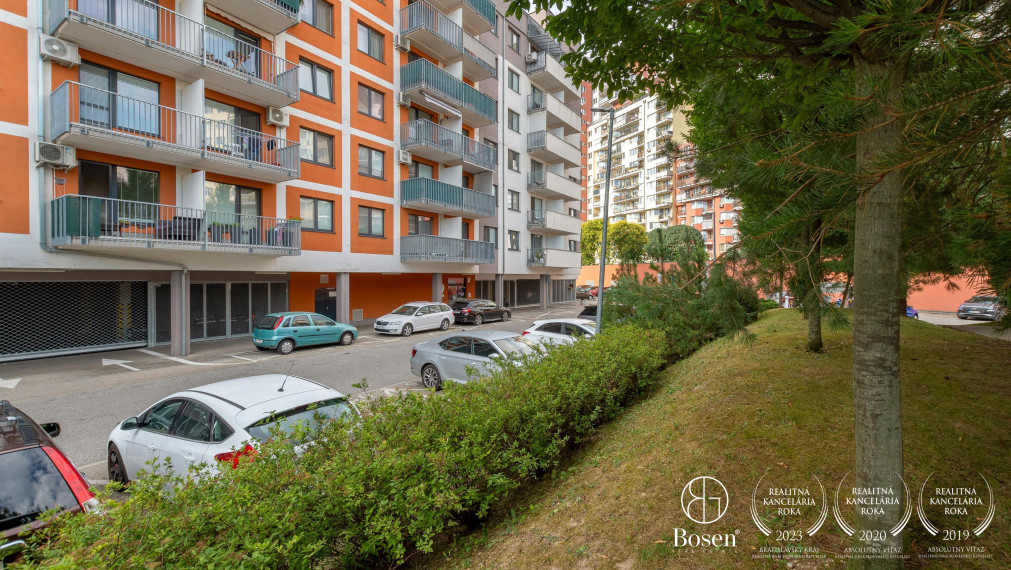 BOSEN | 2 izbový apartmán na predaj, Jégeho ul. Bratislava