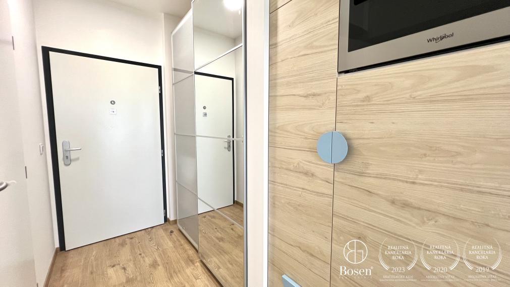 BOSEN | PRENAJATÉ 1 izbový byt s parkovacím státím v novostavbe Slnečnice POP - Bratislava, Petržalka