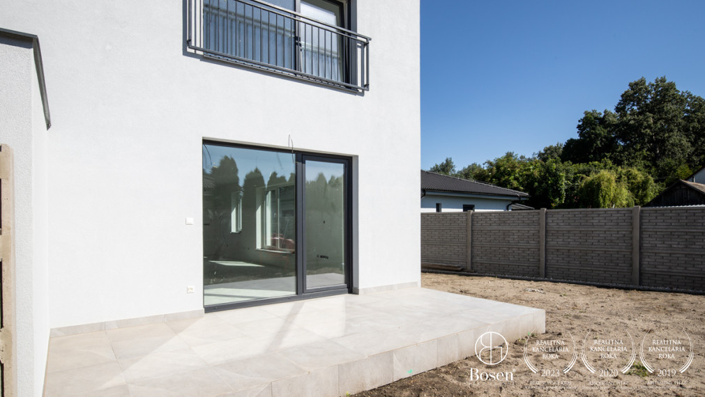 BOSEN | Poschodový 3i RD v Gabčíkove, ZNÍŽENÁ CENA!!!