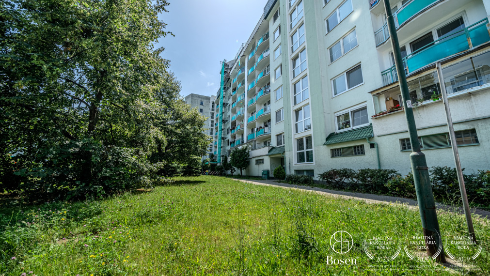 BOSEN | Zariadený 2 izbový byt v blízkosti lesoparku, 55,93 m2, ul. Bebravská, Bratislava - Vrakuňa