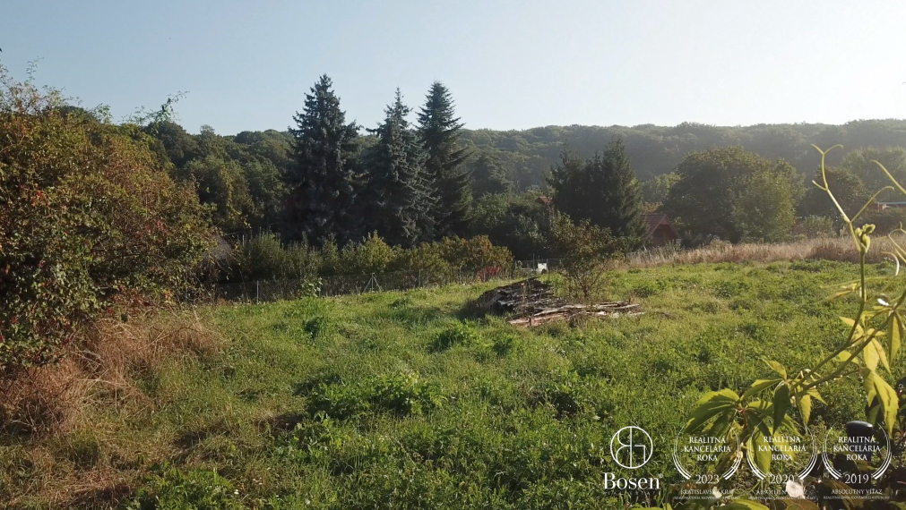 BOSEN | Stavebný pozemok s krásnym okolím, Marianka, 1000 m2