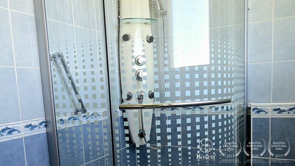 BOSEN | 4 izbový priestranný čiastočne zariadený byt na prenájom, Dunajská Streda