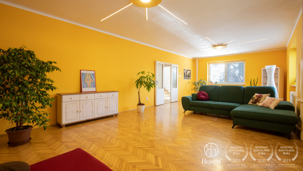 BOSEN |  RD s rozlohou 300m² pri termálnom kúpalisku