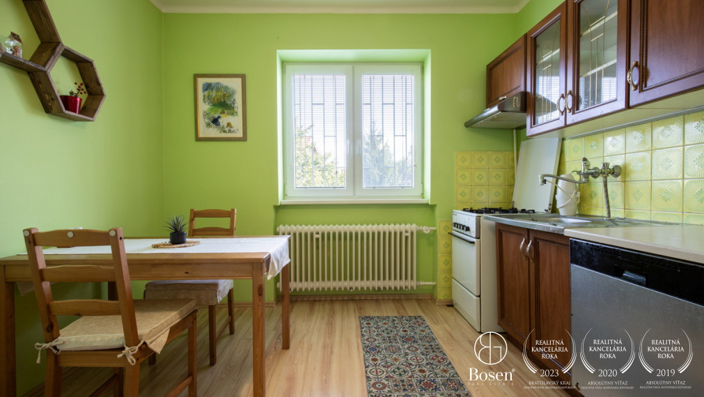 BOSEN |  RD s rozlohou 300m² pri termálnom kúpalisku