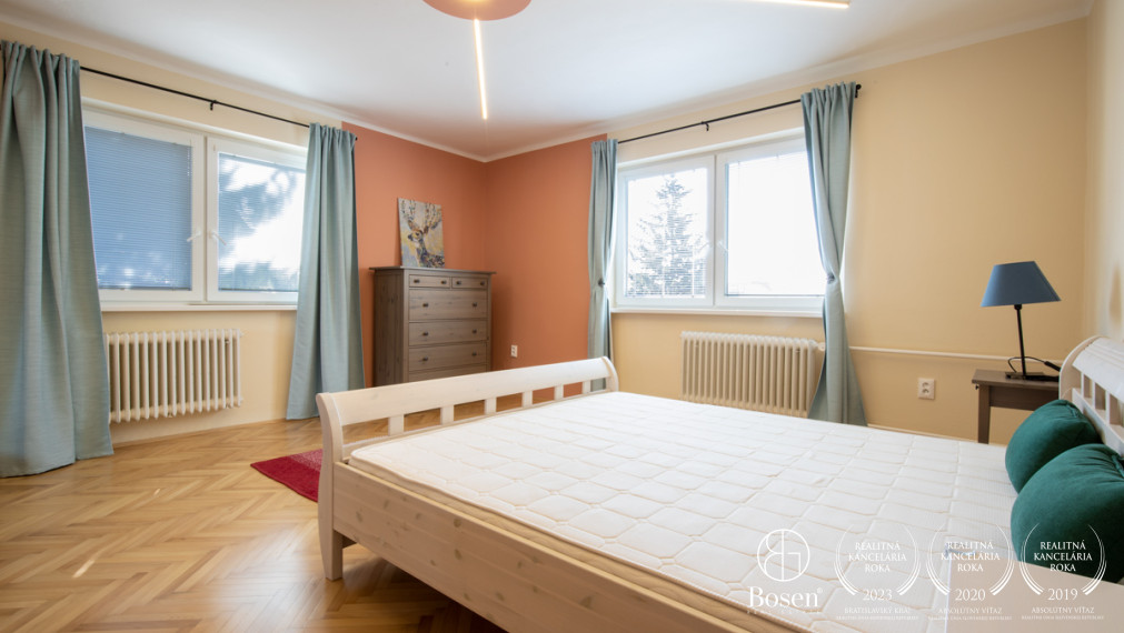 BOSEN |  RD s rozlohou 300m² pri termálnom kúpalisku