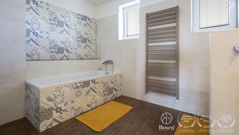 BOSEN |  RD s rozlohou 300m² pri termálnom kúpalisku