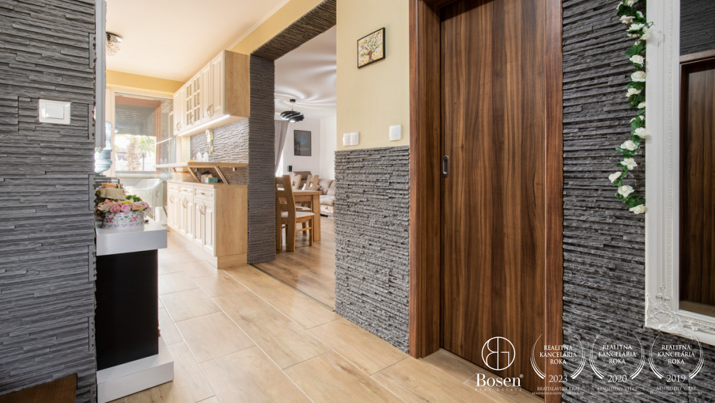 BOSEN | 4i Rodinný dom v tichej časti mesta Dunajská Streda na konci slepej ulici