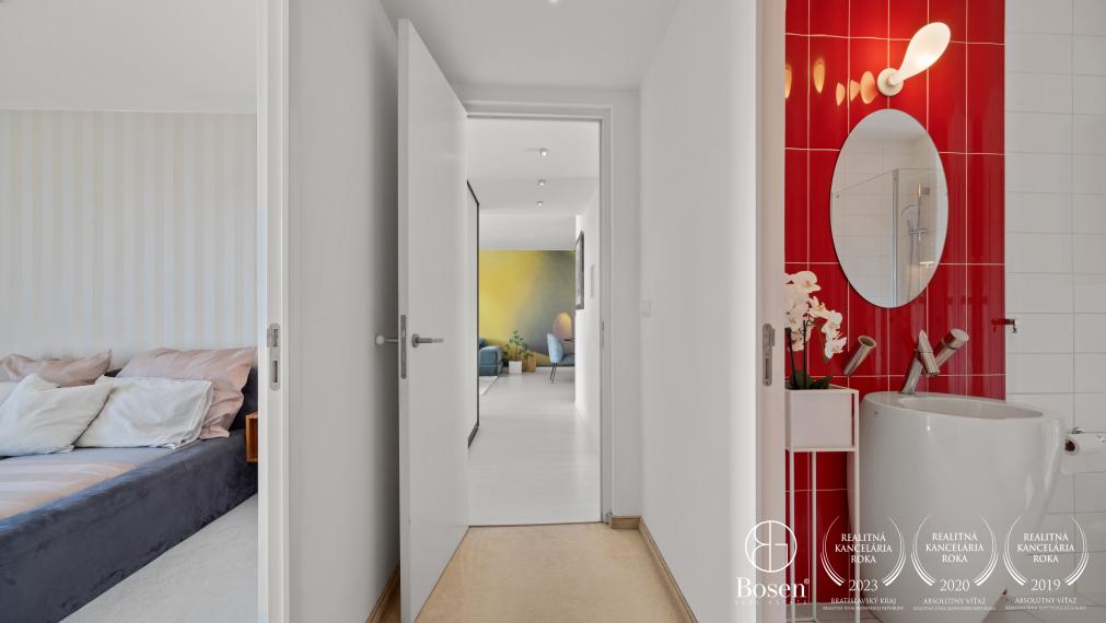 Elegantný 5-izbový byt s veľkorysou terasou vo vynikajúcej bratislavskej lokalite