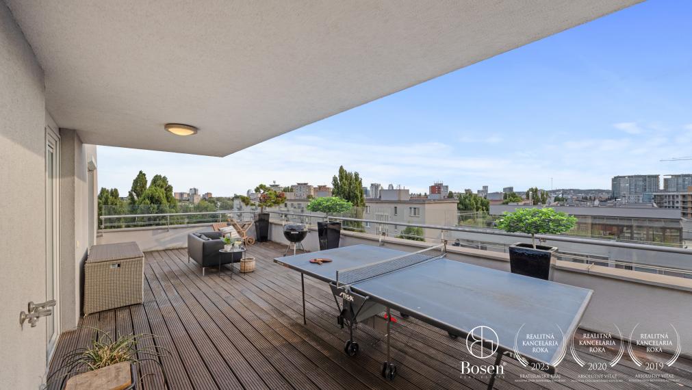 Elegantný 5-izbový byt s veľkorysou terasou vo vynikajúcej bratislavskej lokalite